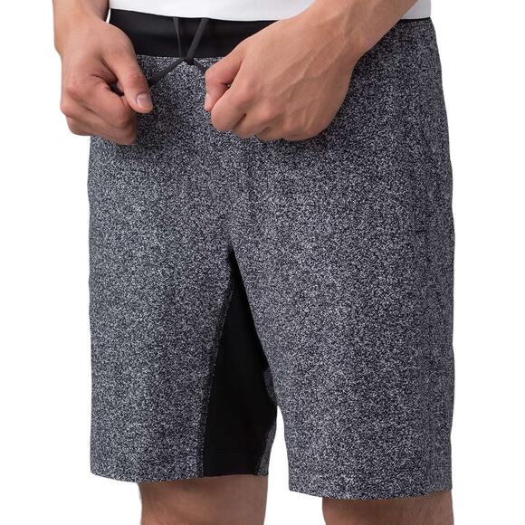 Lululemon T.H.E. Short 9